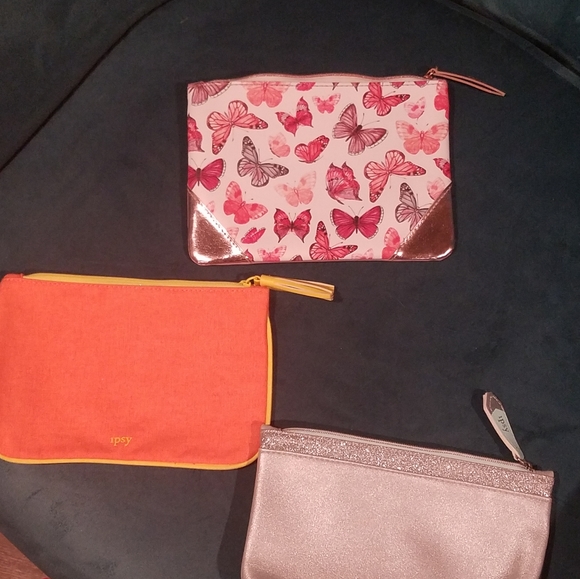 3 ipsy bags - Picture 2 of 3